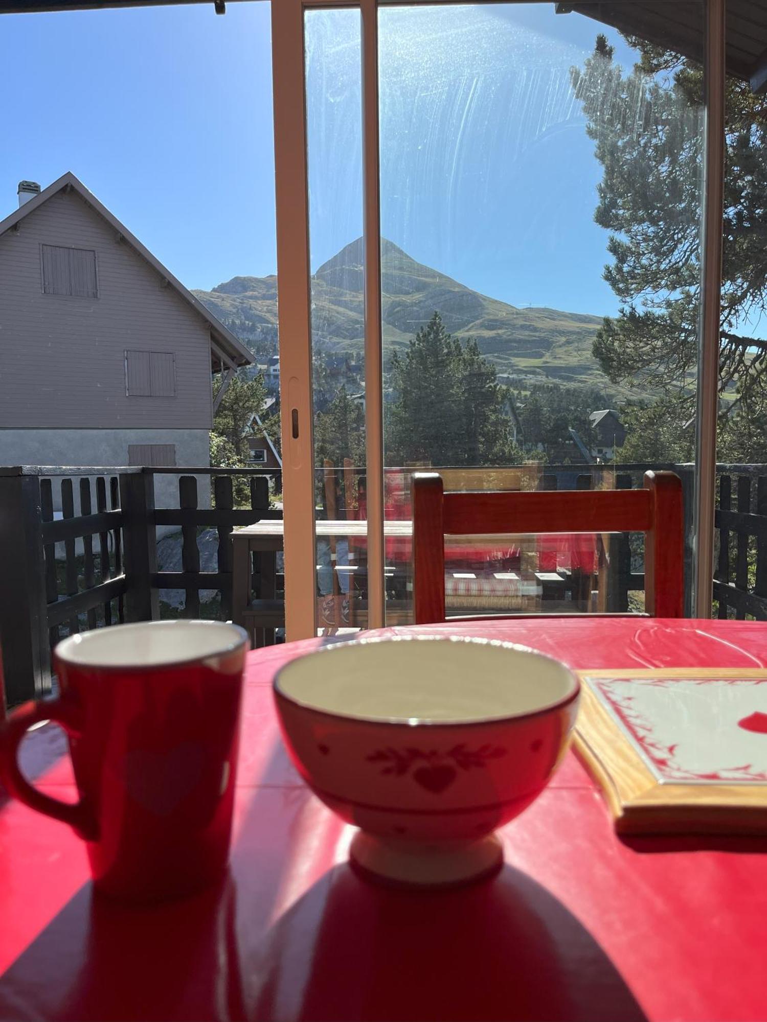 Chalet Des Myrtilles - Chalet Cosy Avec Vue Arette Εξωτερικό φωτογραφία