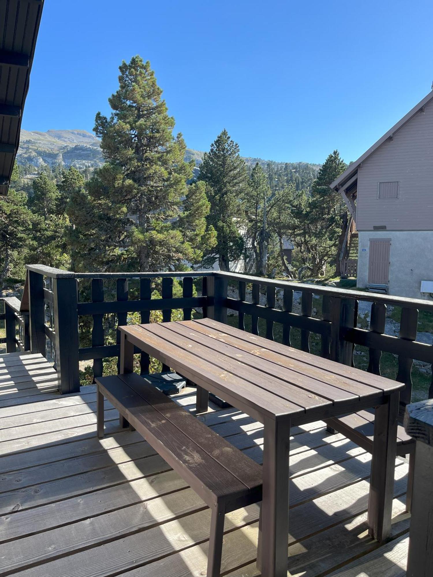 Chalet Des Myrtilles - Chalet Cosy Avec Vue Arette Εξωτερικό φωτογραφία