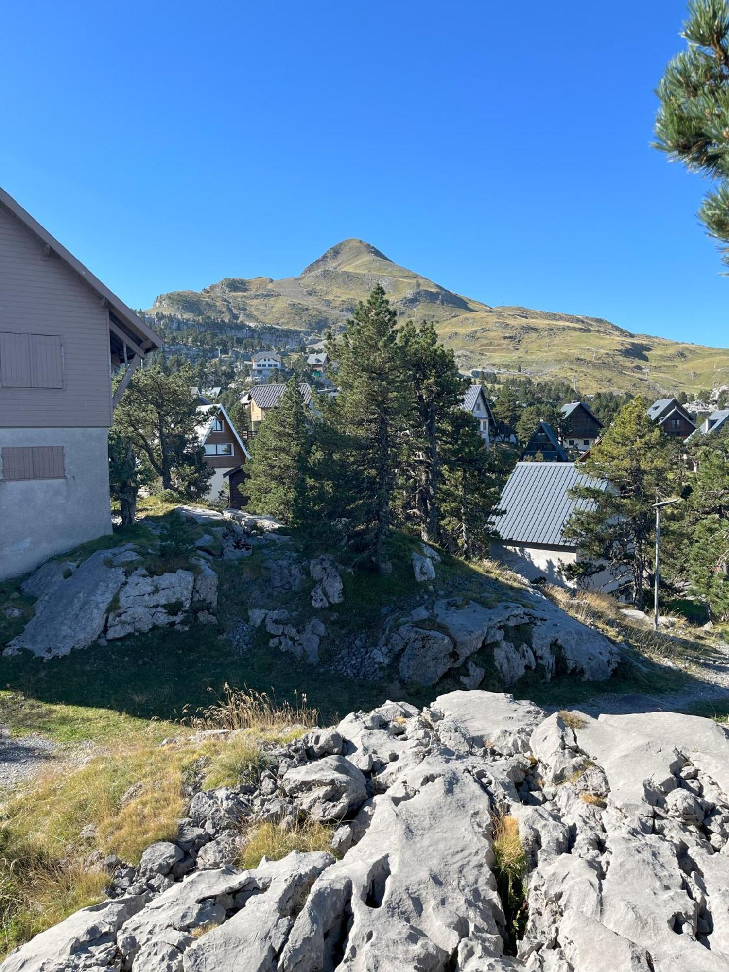 Chalet Des Myrtilles - Chalet Cosy Avec Vue Arette Εξωτερικό φωτογραφία